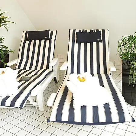 Heidehotel Waldhutte Hotel