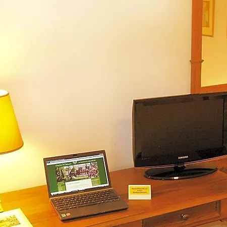 Heidehotel Waldhuette Hotel 3*