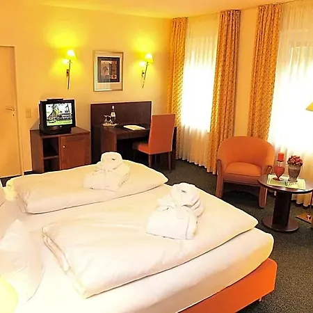 Hotel Heidehotel Waldhuette