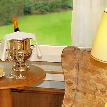 Hotel Heidehotel Waldhuette 3*