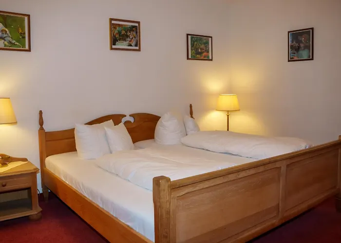 ホテル Heidehotel Waldhuette テルクテ